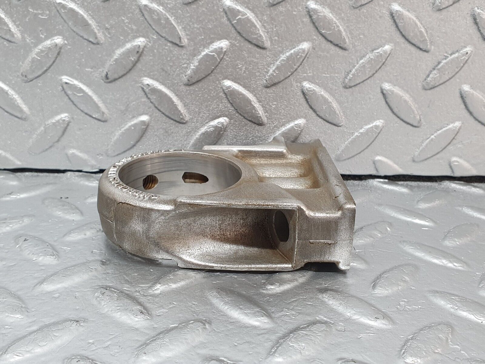 43796 Mercedes-Benz C126 380SEC Coupe Camshaft Tower Bearing 1160515118