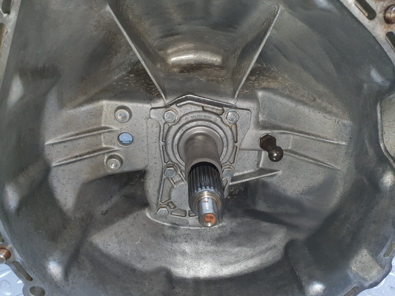 41733 Mercedes-Benz W124 200E Manual Gearbox 5 Speed 717.411 1242610301