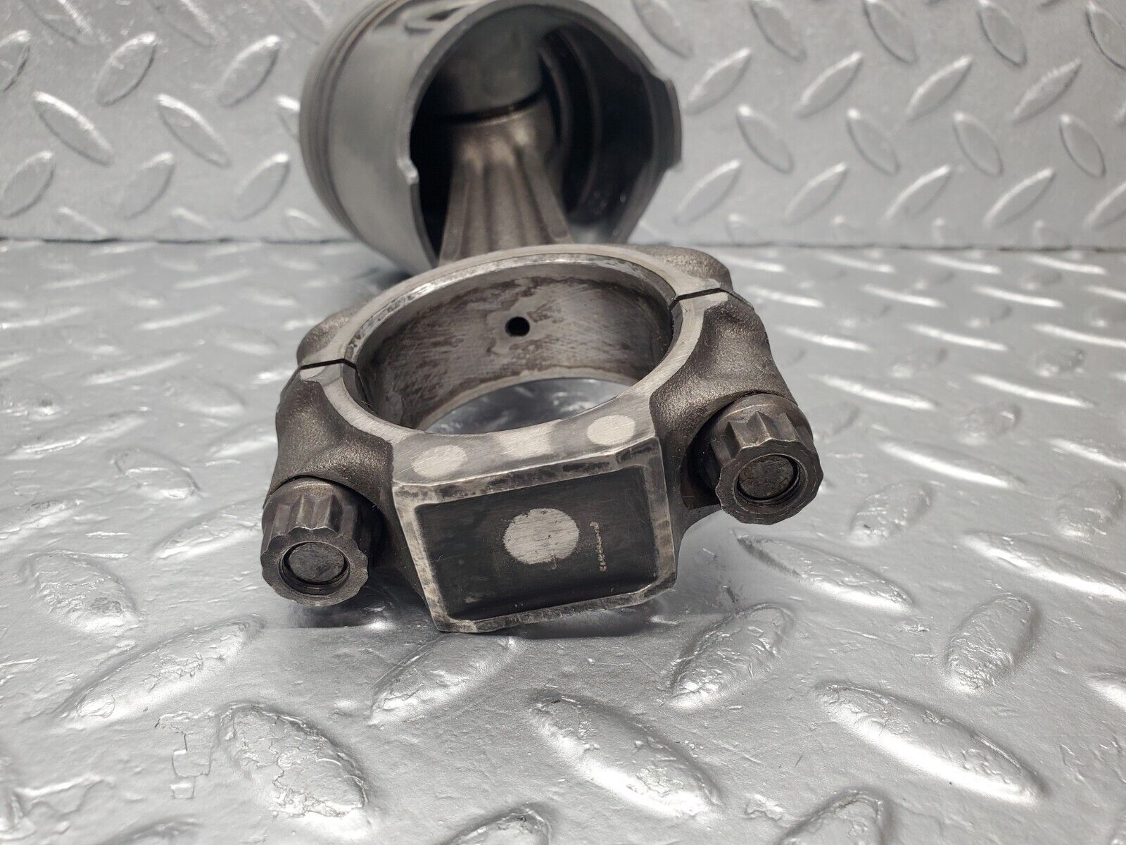 46603 Mercedes-Benz C123 280CE Coupe Piston With Connecting Rod 85.986mm 11005