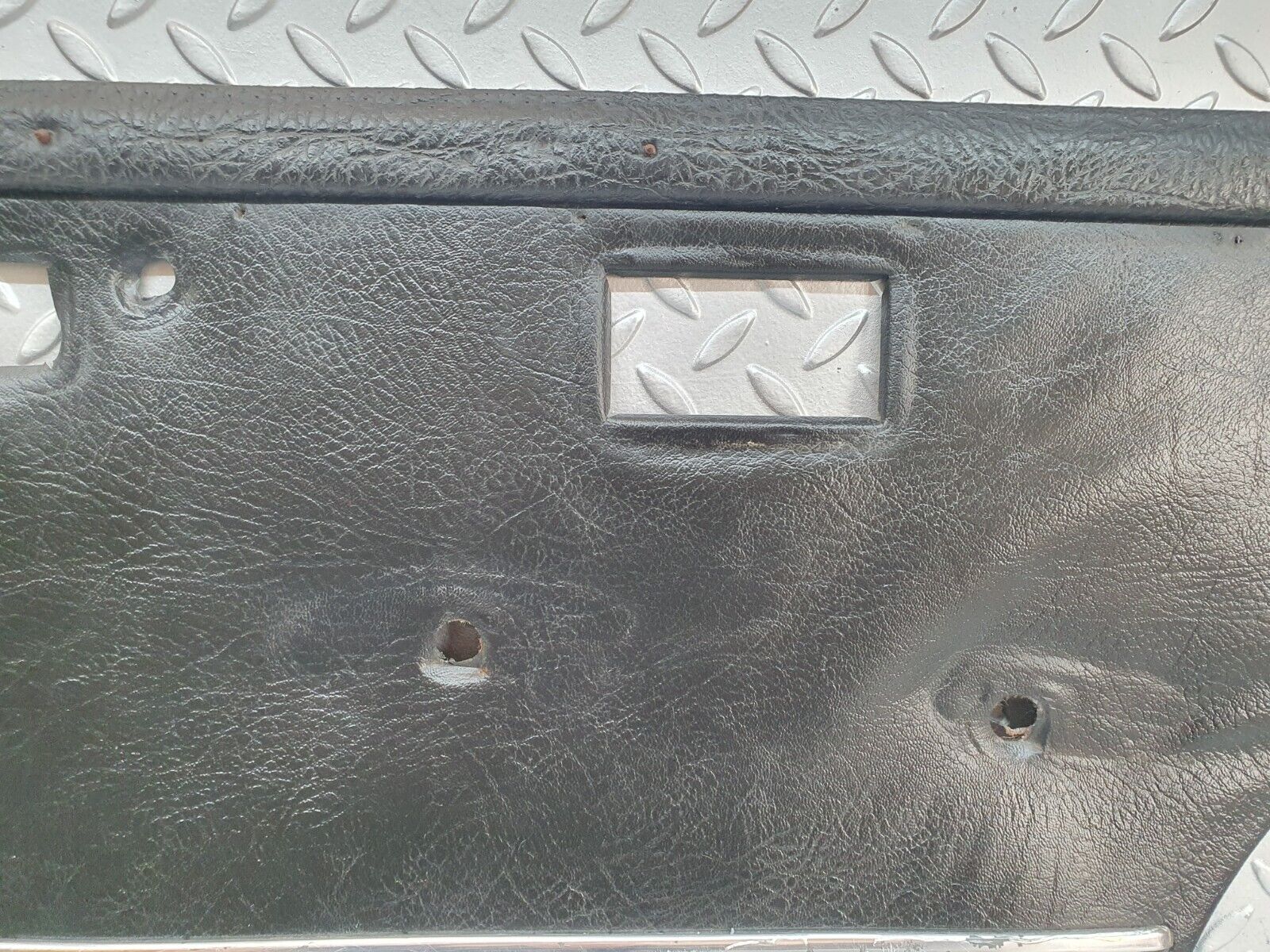 43323 Mercedes-Benz W108 280SE Rear Right Door Card Black