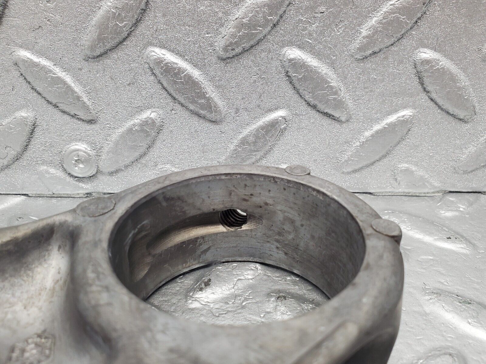 46269 Mercedes-Benz W126 420SE Camshaft Tower Bearing 1160514612