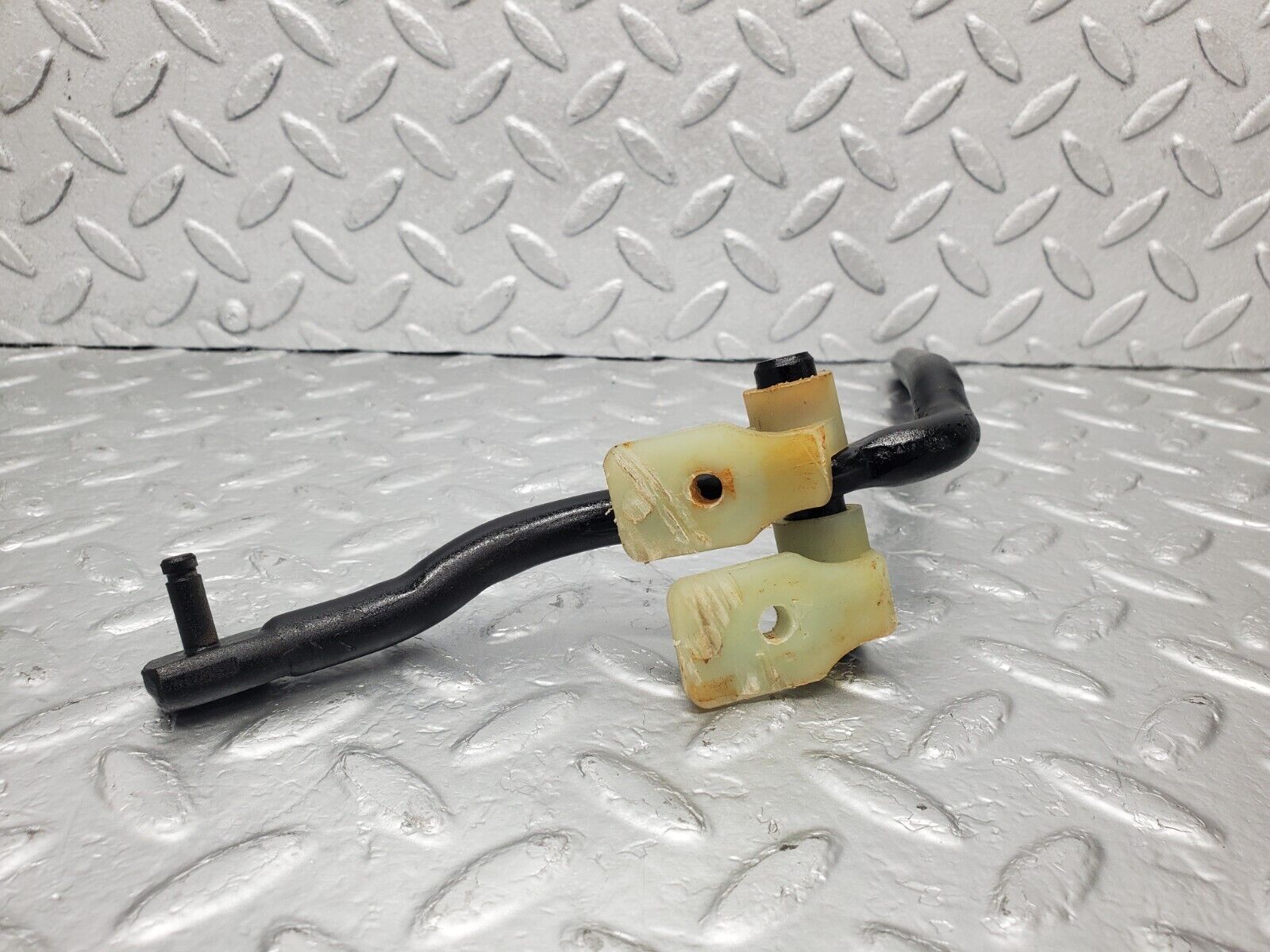 46562 Mercedes-Benz C123 280CE Coupe Accelerator Pedal Linkage