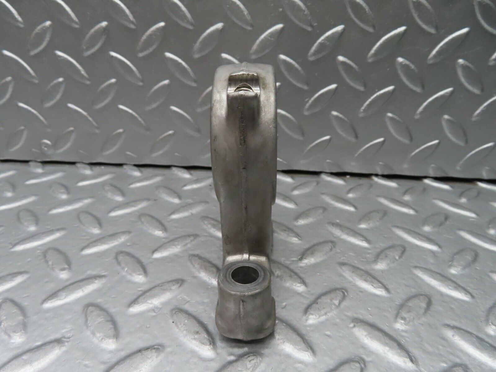 20644 Mercedes-Benz R107 450SL Camshaft Tower Bearing 1160512712