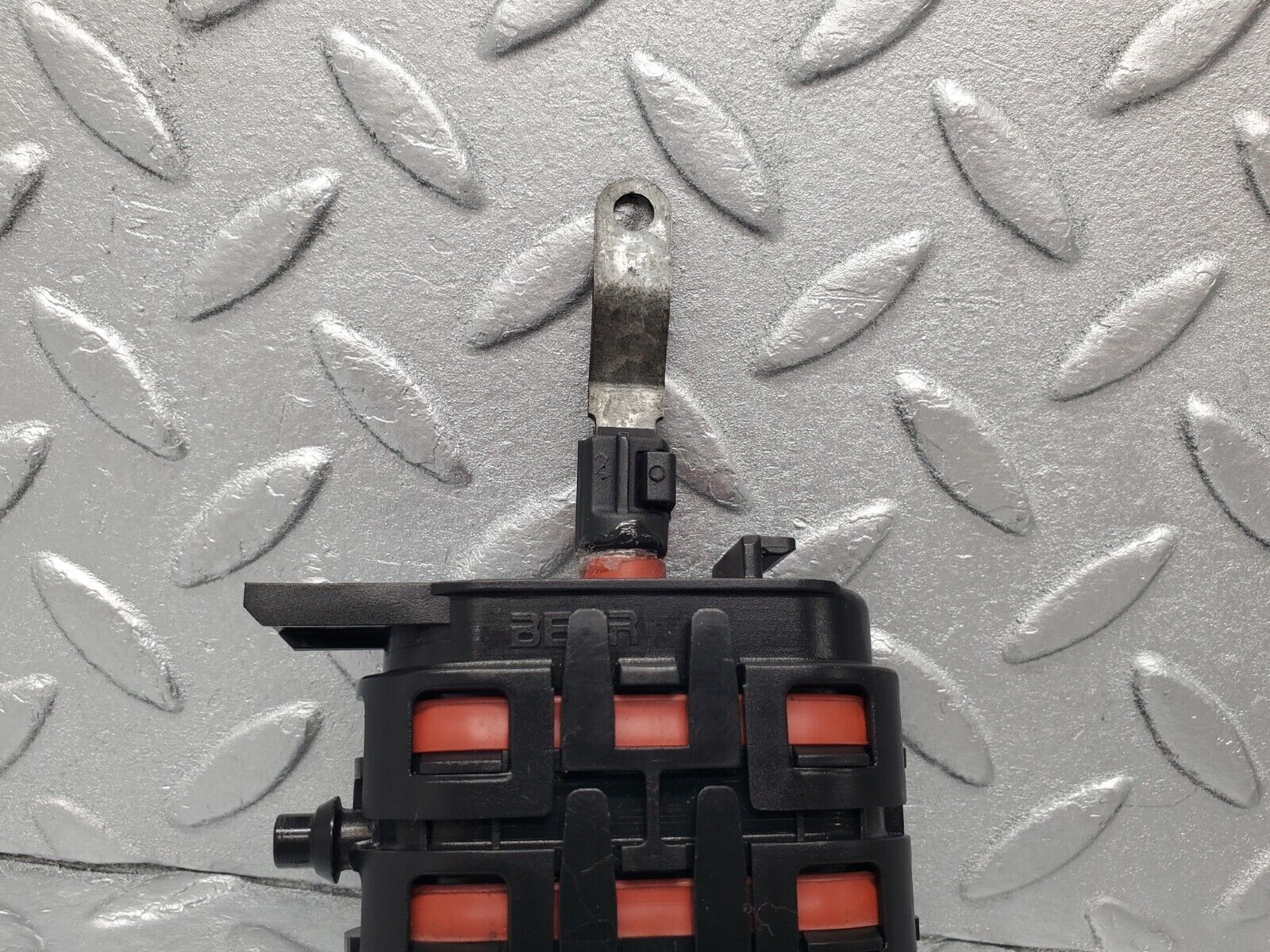 46942 Mercedes-Benz R129 320SL Coupe Heater Box Vacuum Actuator