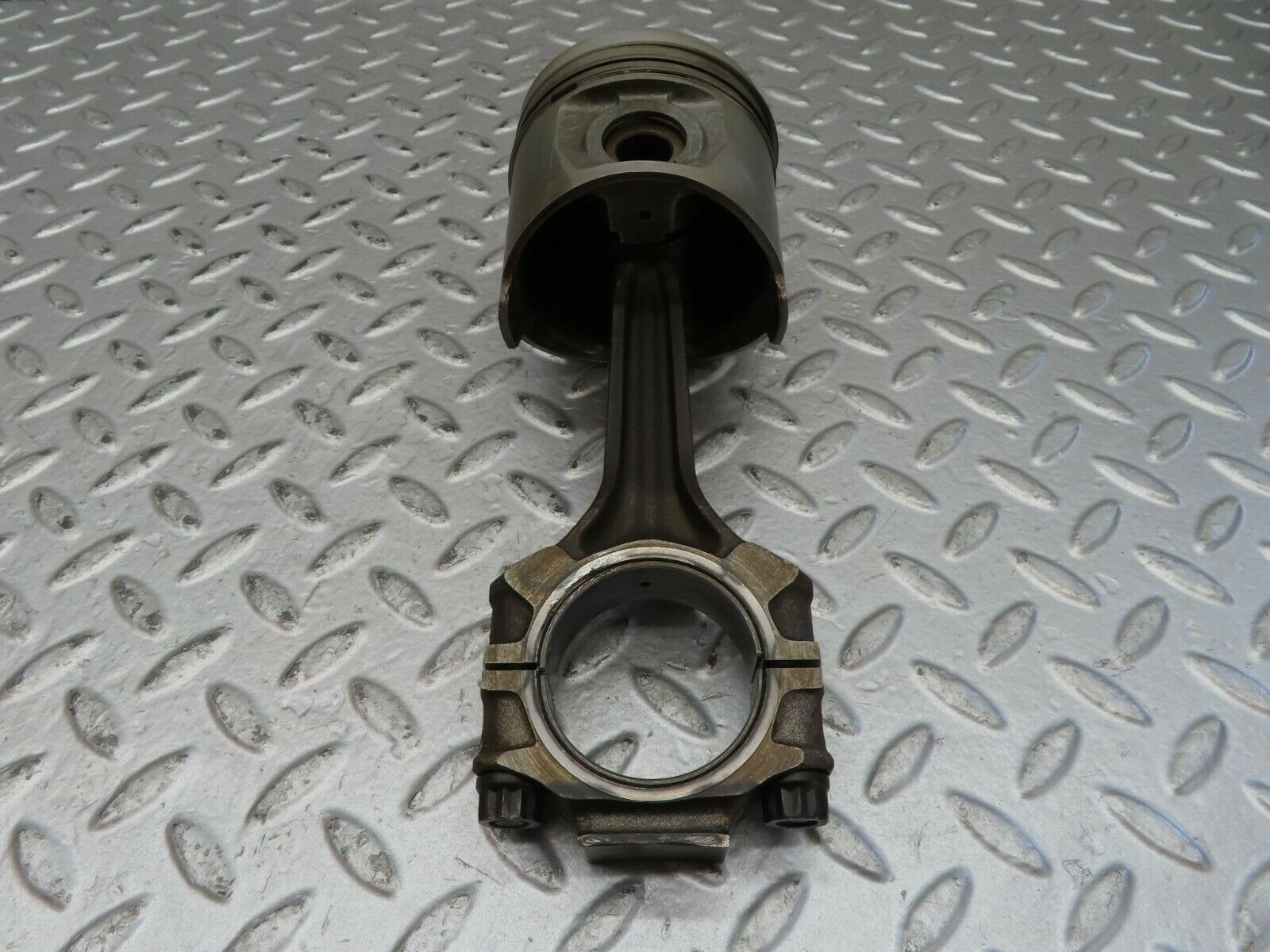 15774 Mercedes-Benz R107 450SL Piston With Connecting Rod 92.00 mm