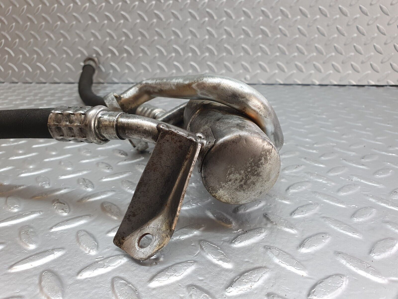 42593 Mercedes-Benz R129 320SL Coupe Air Conditioning Air Dryer 1042300156