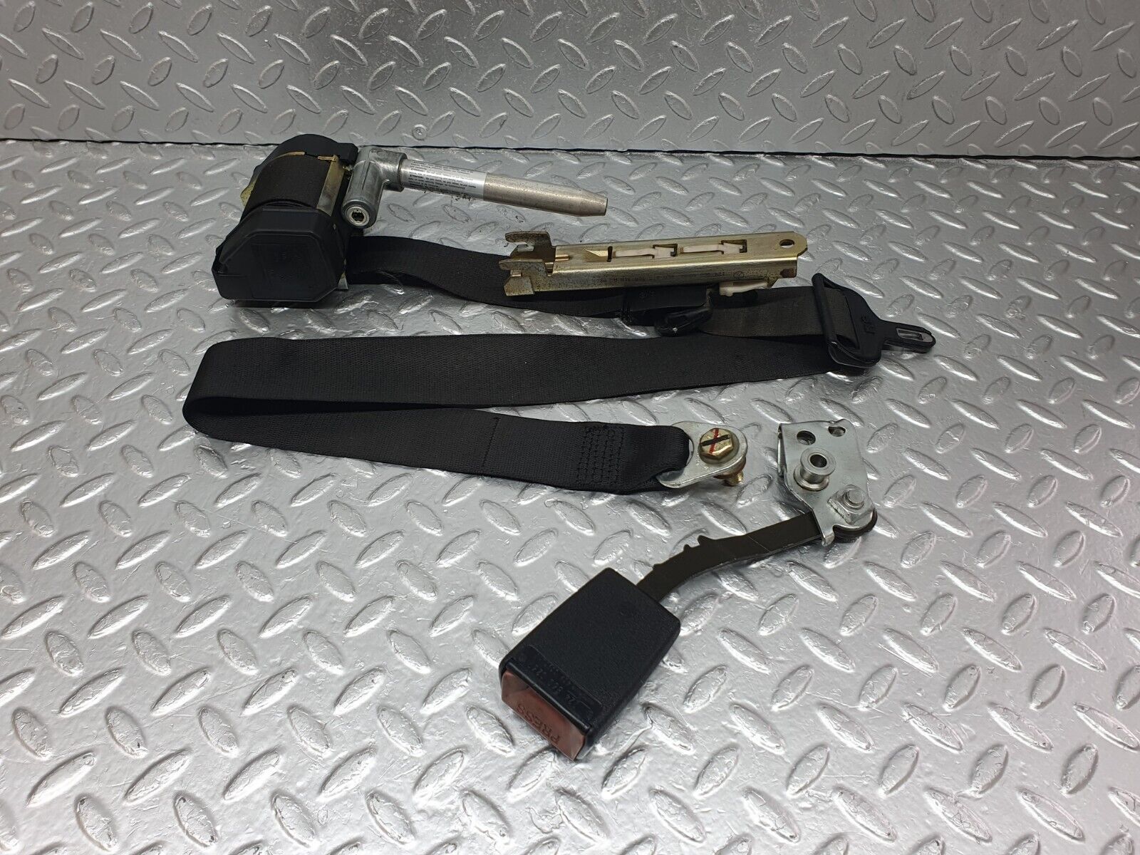 42803 Mercedes-Benz W201 190 2.0L Front Right Seat Belt With Buckle 2018606885 1248600269