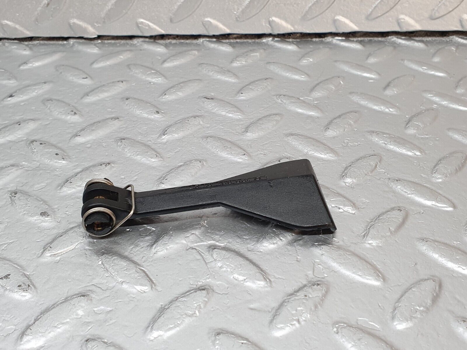 42319 Mercedes-Benz R129 320SL Coupe Bonnet Release Pull Handle 1298870127