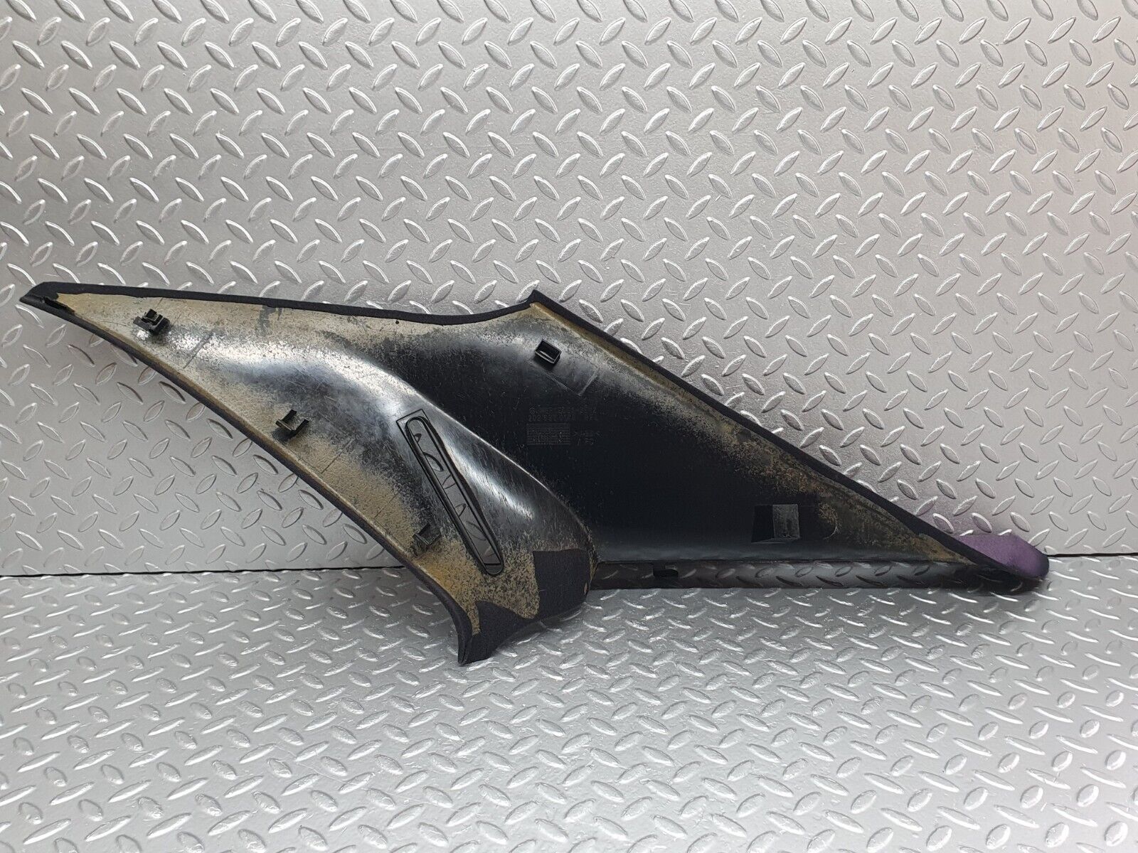 41758 Mercedes-Benz W202 C200 C Pillar Cover Panel Left Side Grey 2026950144