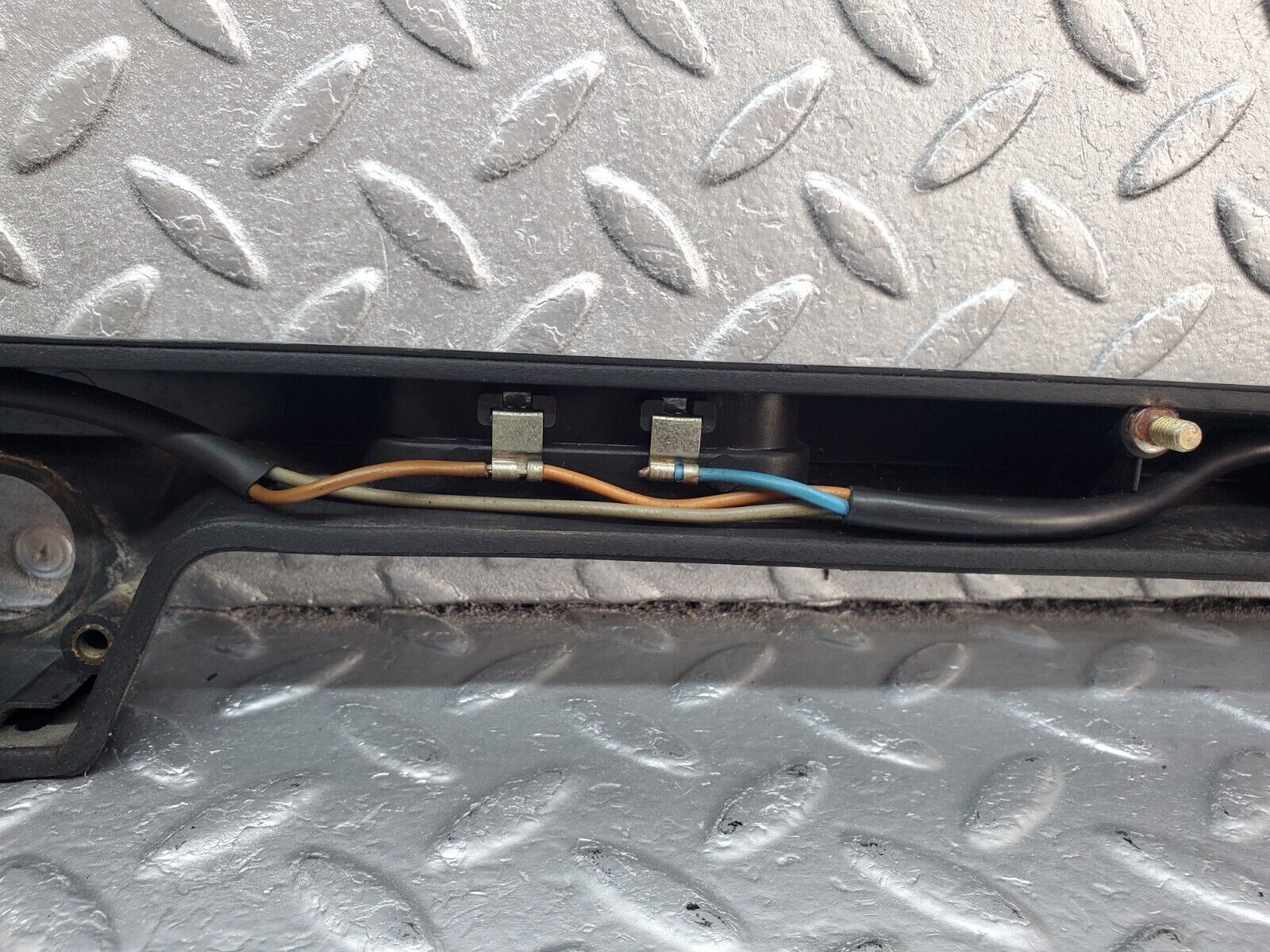 45706 Mercedes-Benz W126 420SE Boot Handle Trim Number Plate Light 1268202909