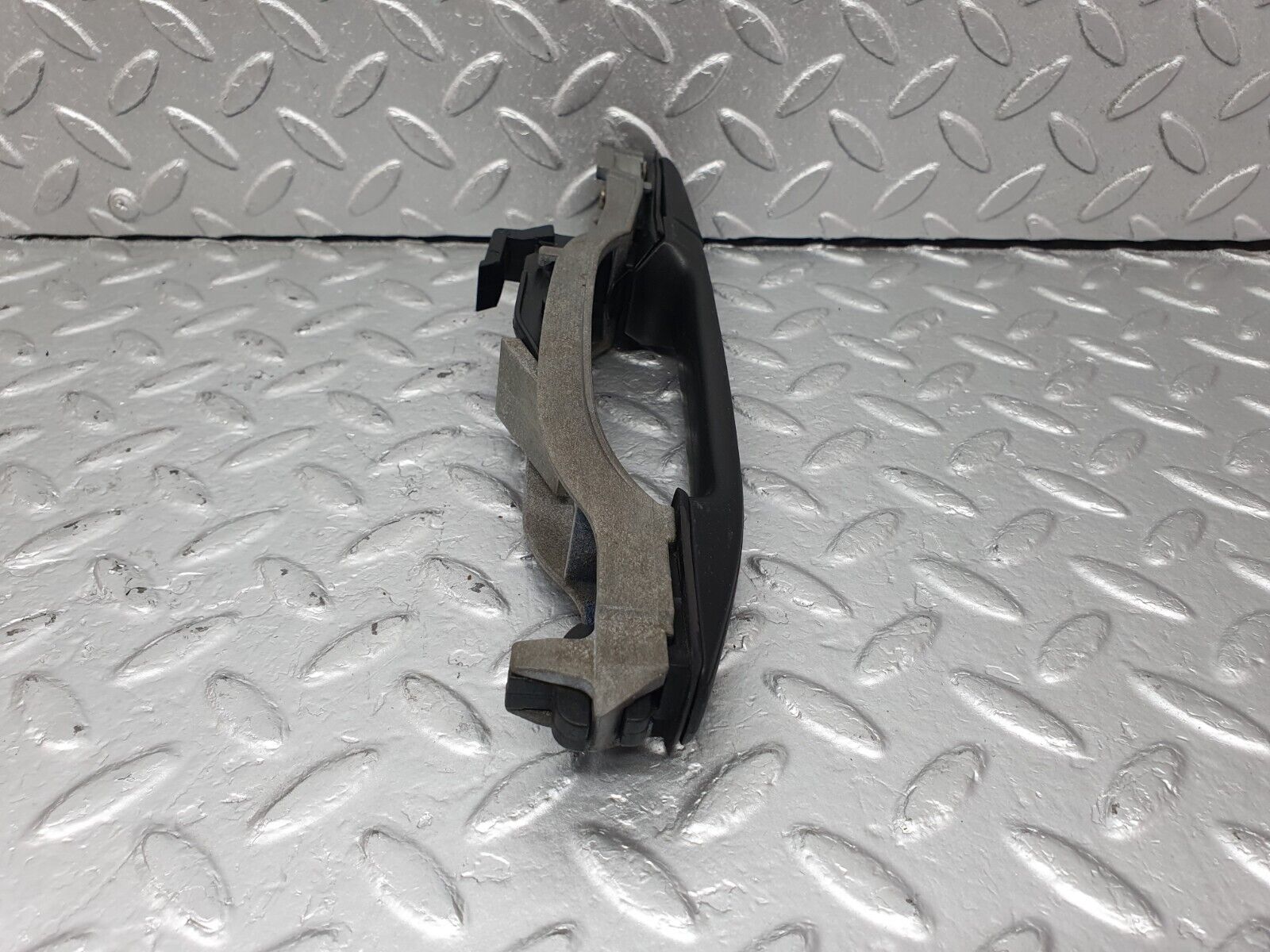 42495 Mercedes-Benz R129 320SL Coupe Left Door Exterior Handle