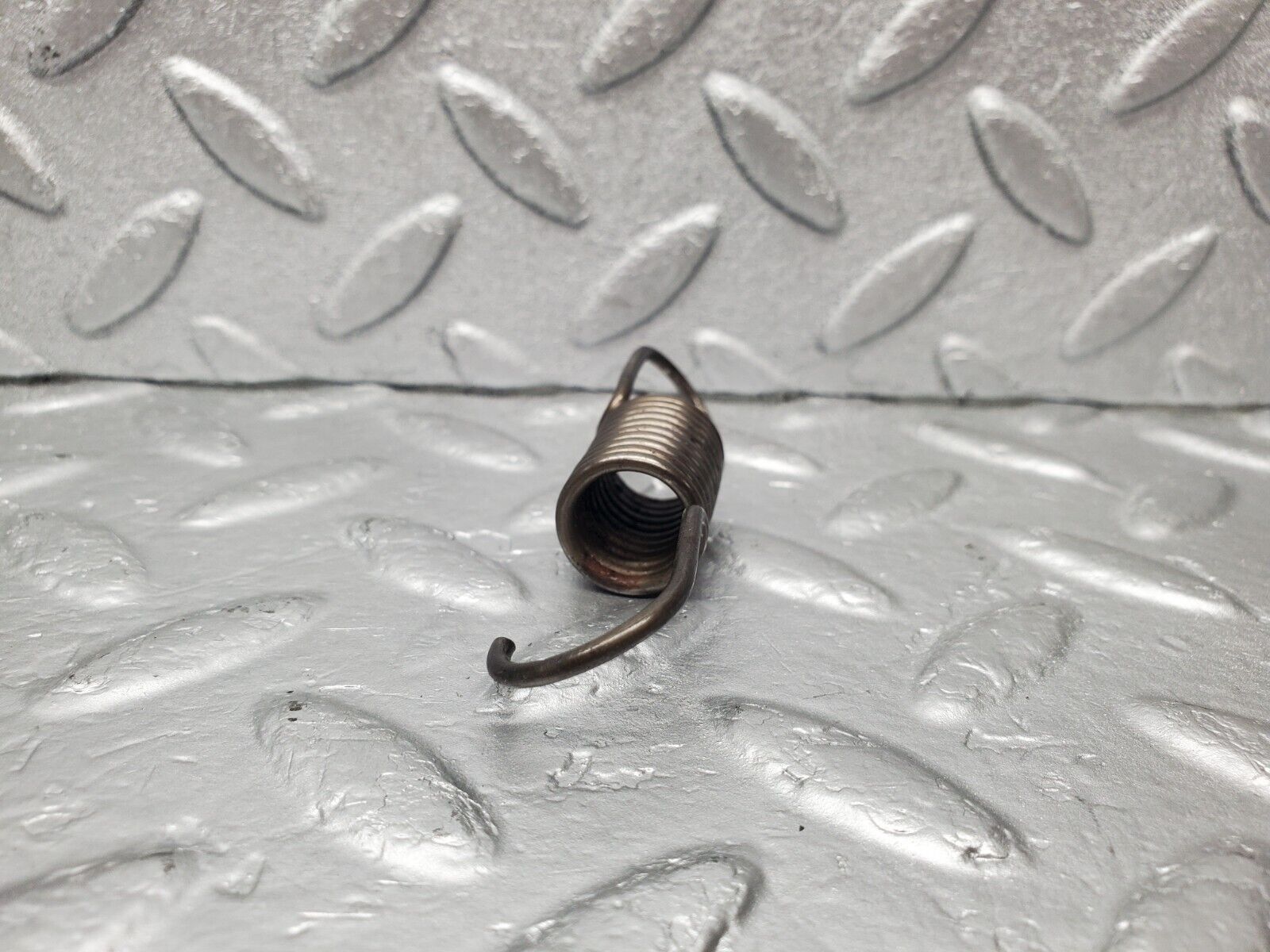 46539 Mercedes-Benz C123 280CE Coupe Brake Pedal Spring