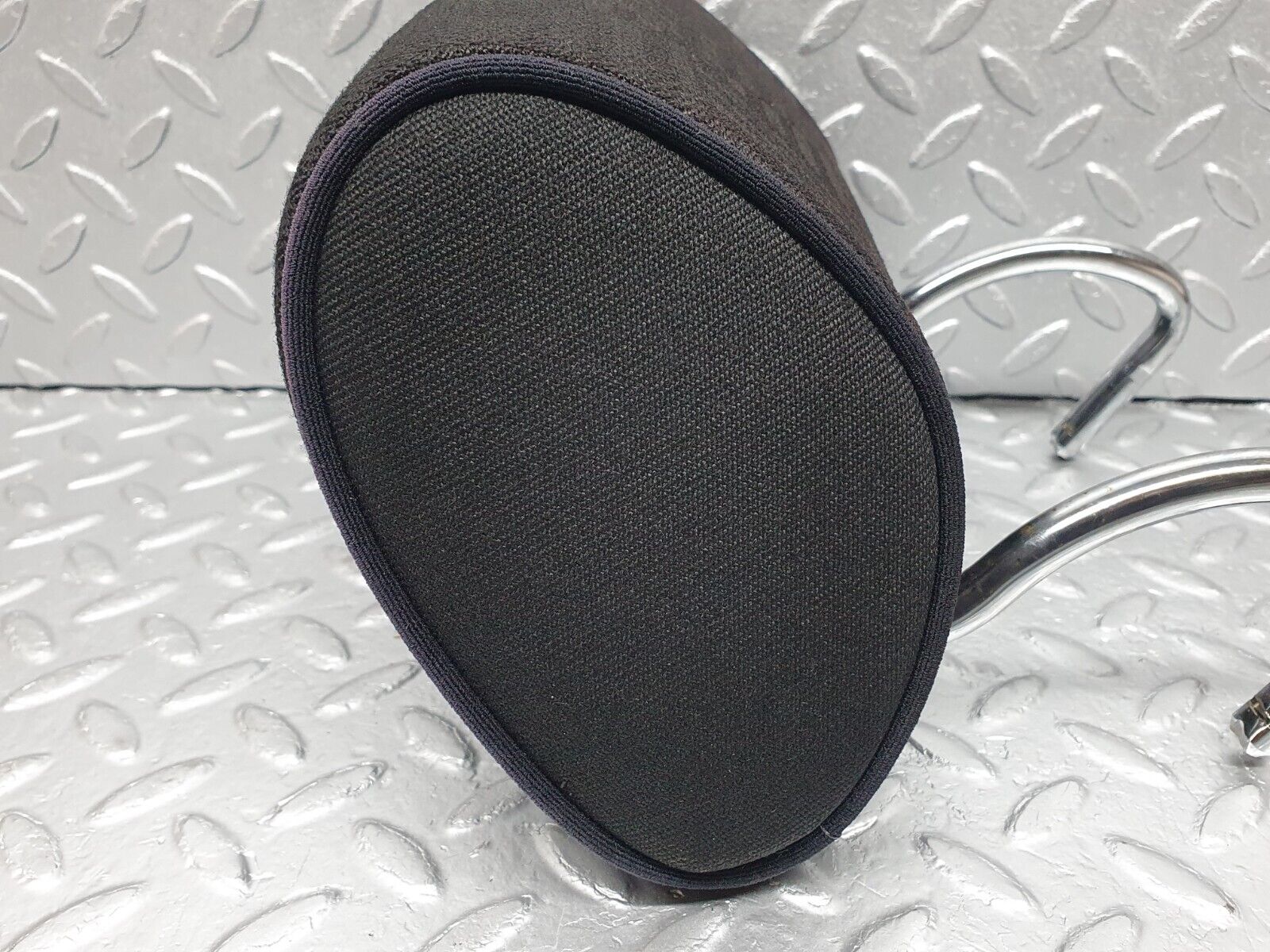 41829 Mercedes-Benz W202 C200 Rear Right Headrest