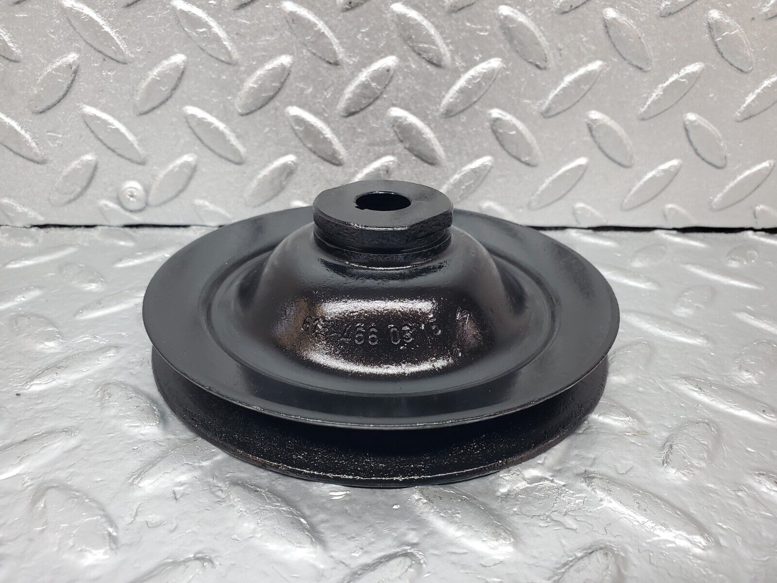 44479 Mercedes-Benz W123 280E Power Steering Pump Pulley 6154660315