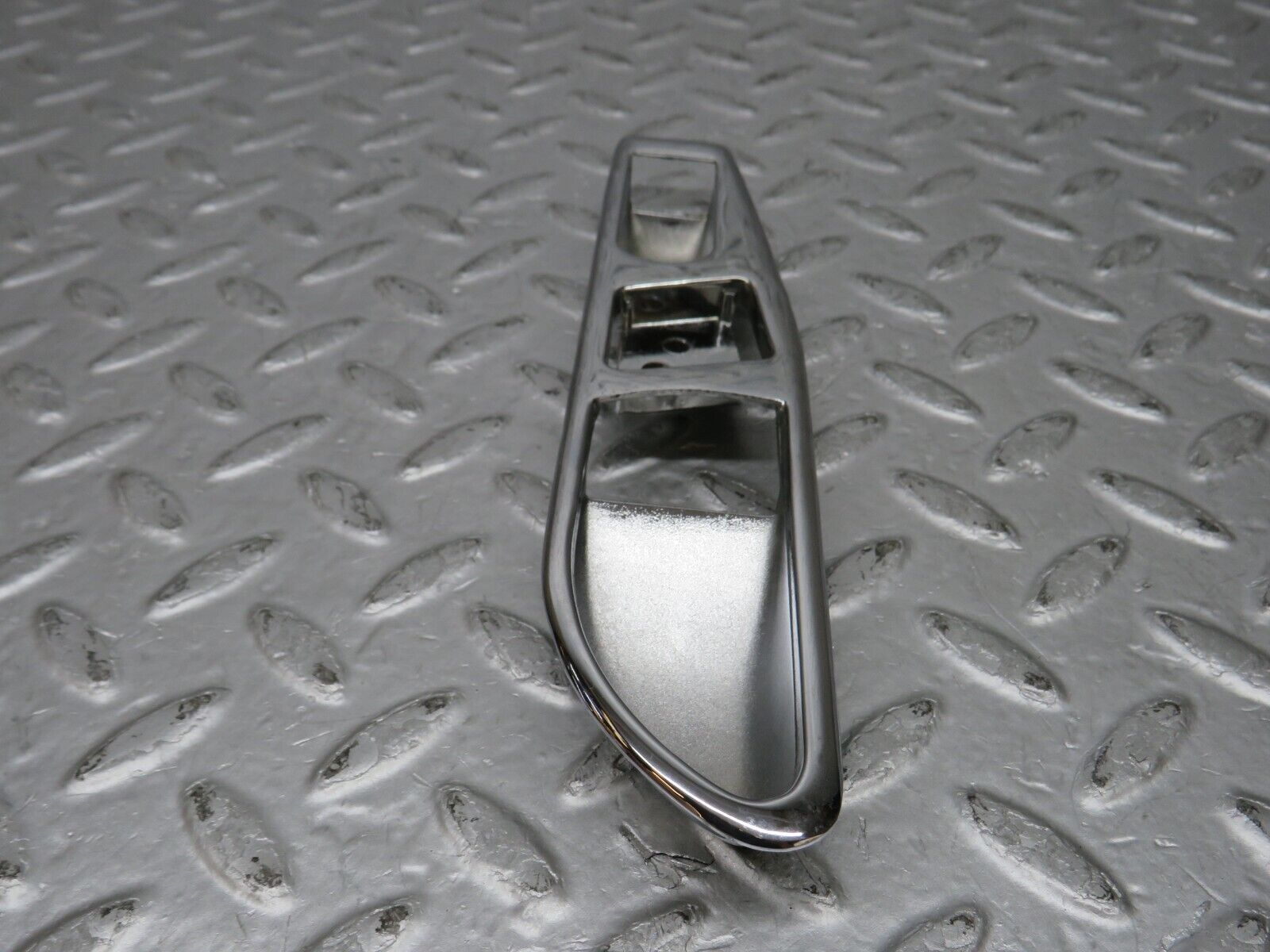 35409 Mercedes-Benz R107 280SL Interior Door Handle Chrome Surround Right