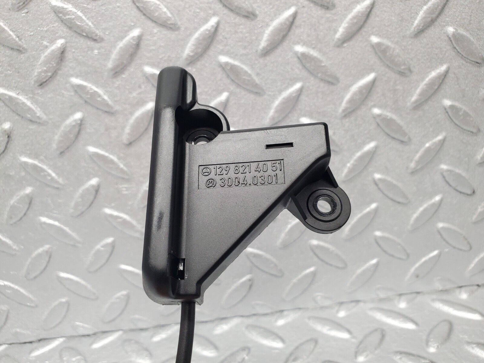 47004 Mercedes-Benz R129 320SL Coupe Roof Position Switch Left Side 1298214051