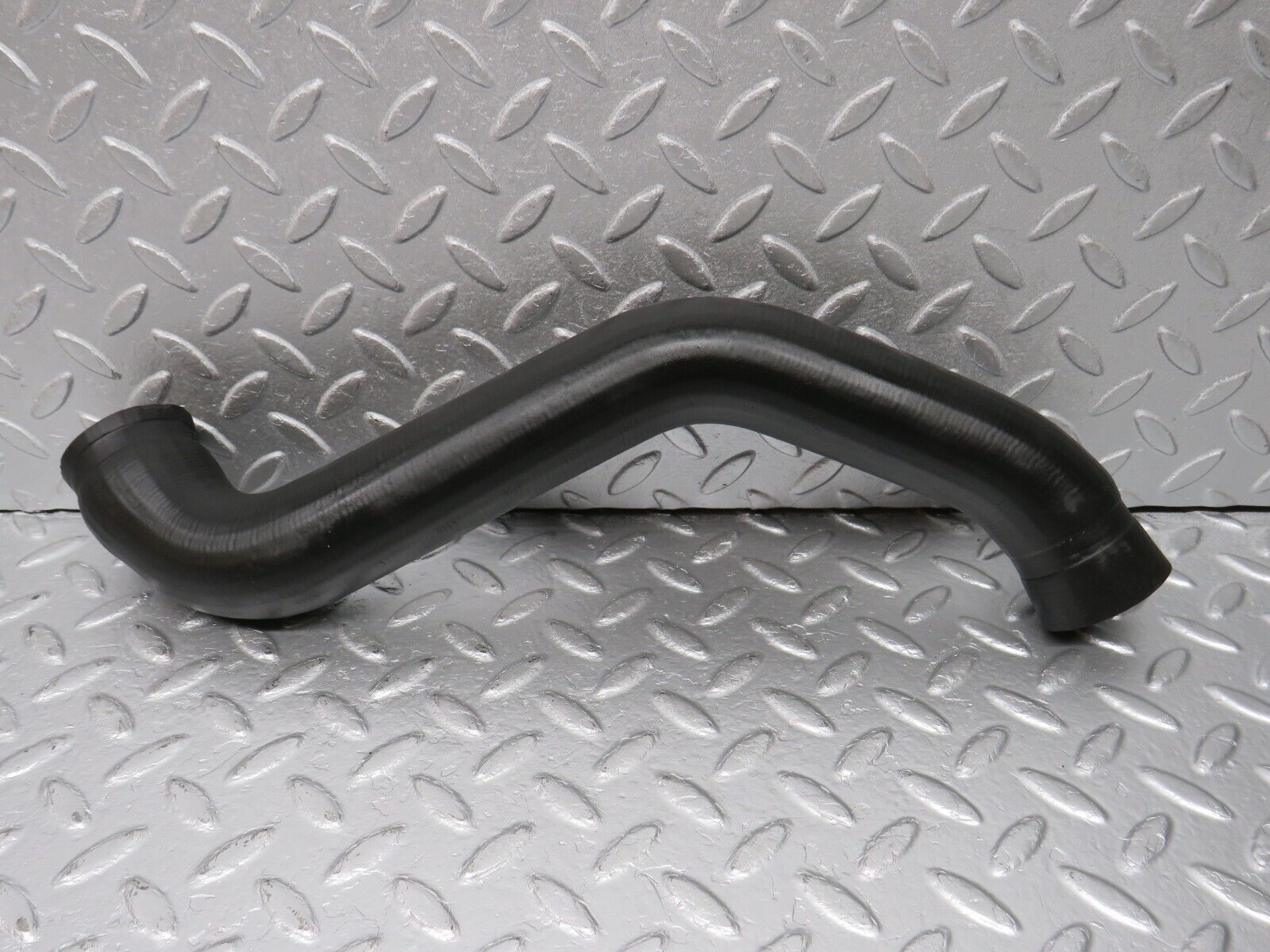 39874 Mercedes-Benz R107 350SL Radiator Hose Pipe 1165013482