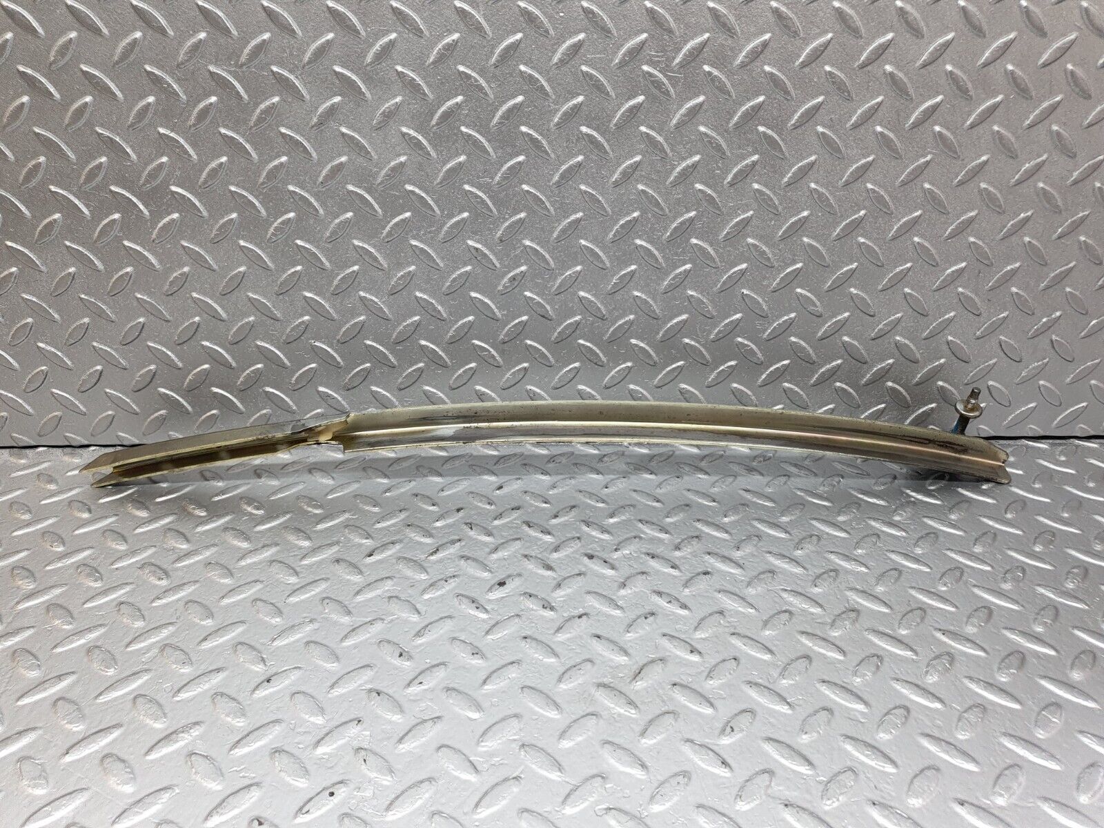 42434 Mercedes-Benz R129 320SL Coupe Right Door Front Window Channel