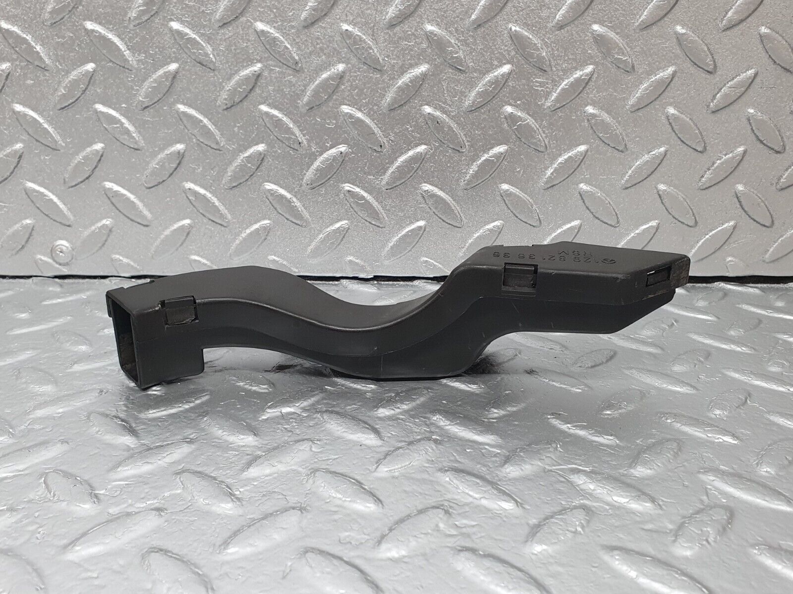 42532 Mercedes-Benz R129 320SL Coupe Boot Cable Channel 1298213536 1298213636