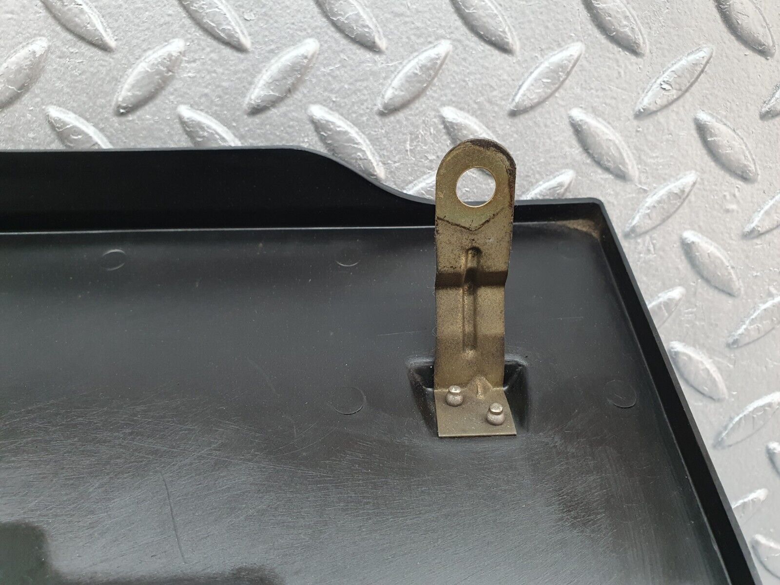 41703 Mercedes-Benz W124 200E Heater Blower Fan Cover 1248300028