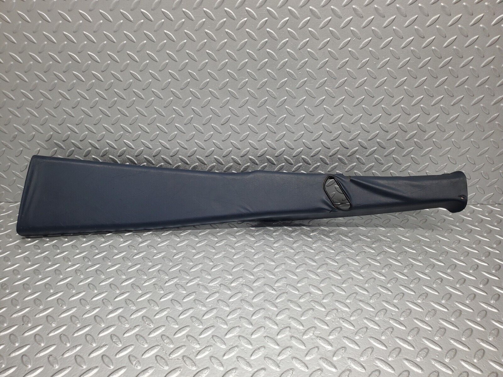 46008 Mercedes-Benz V123 240D LWB B Pillar Cover Blue Left