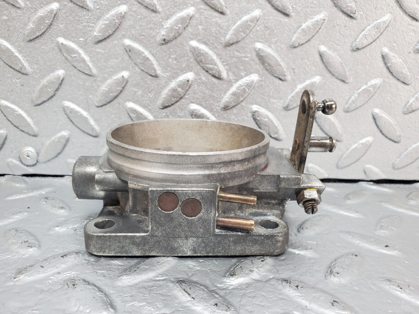 44400 Mercedes-Benz W123 280E Throttle Body Valve