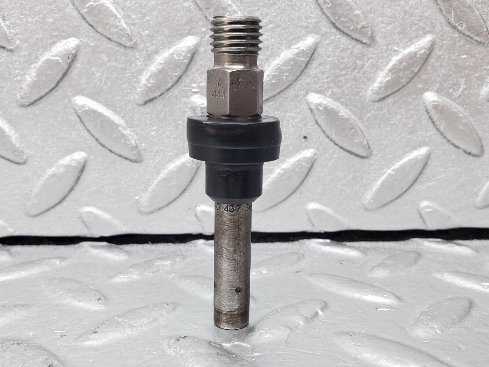 45466 Mercedes-Benz 280E M110.988 Fuel Injector Bosch 0437502010