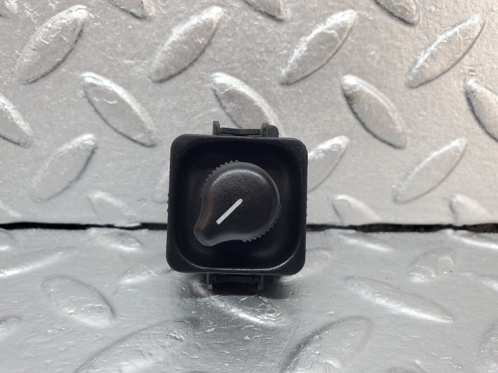 44935 Mercedes-Benz R129 300SL Coupe Electric Mirror Adjust Switch 1298200610