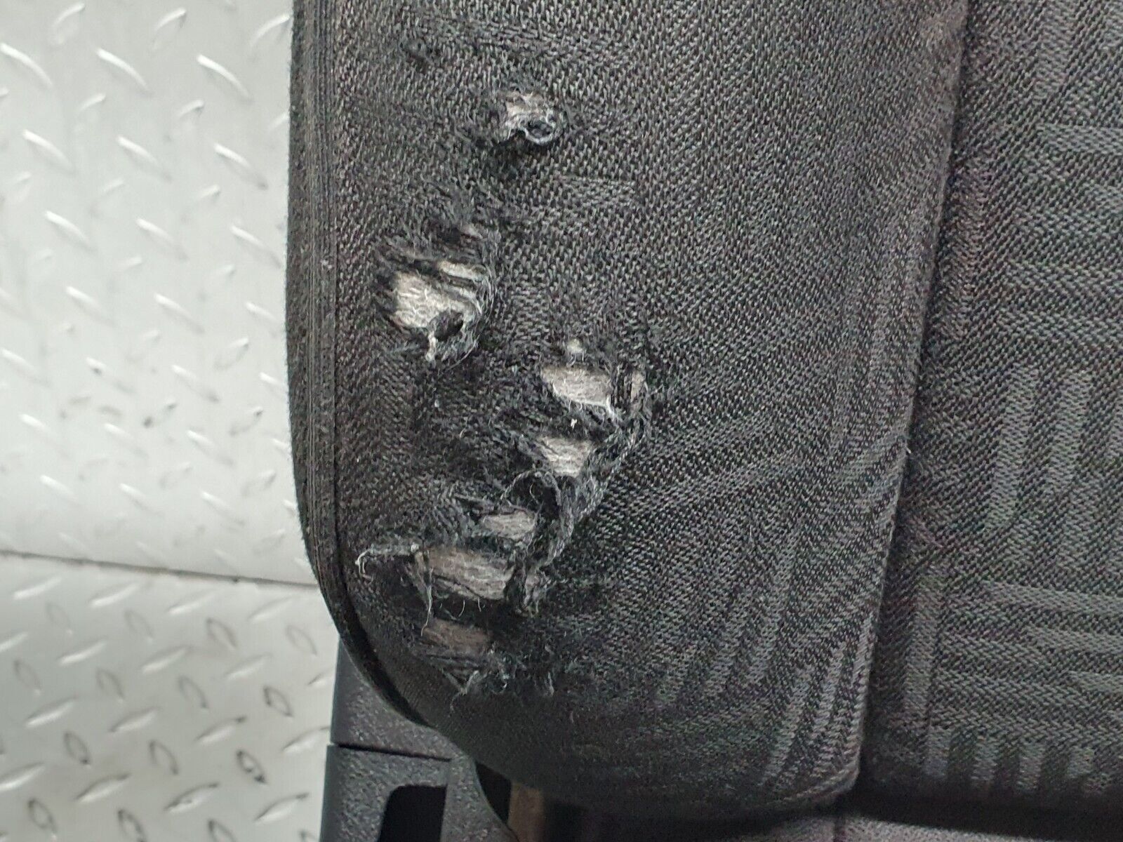 41813 Mercedes-Benz W202 C200 Front Right Passenger Seat