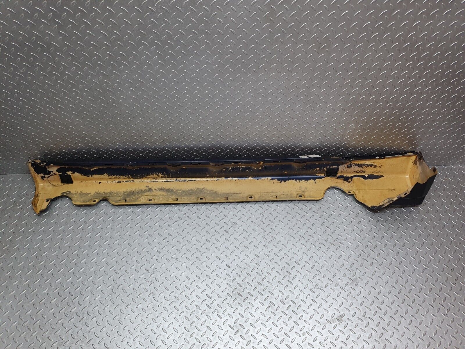 42424 Mercedes-Benz R129 320SL Coupe Side Skirt Left Side 1296900740