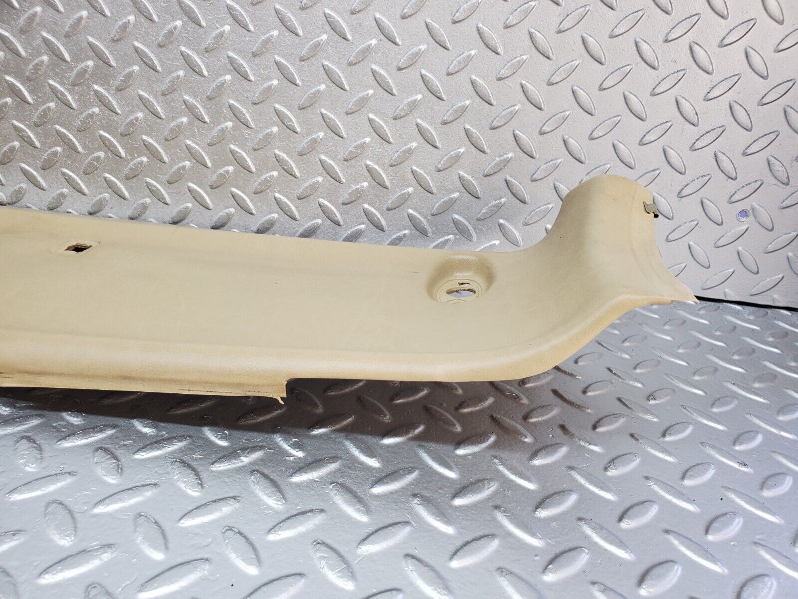 45700 Mercedes-Benz W126 420SE Headlining Roof Panel Beige