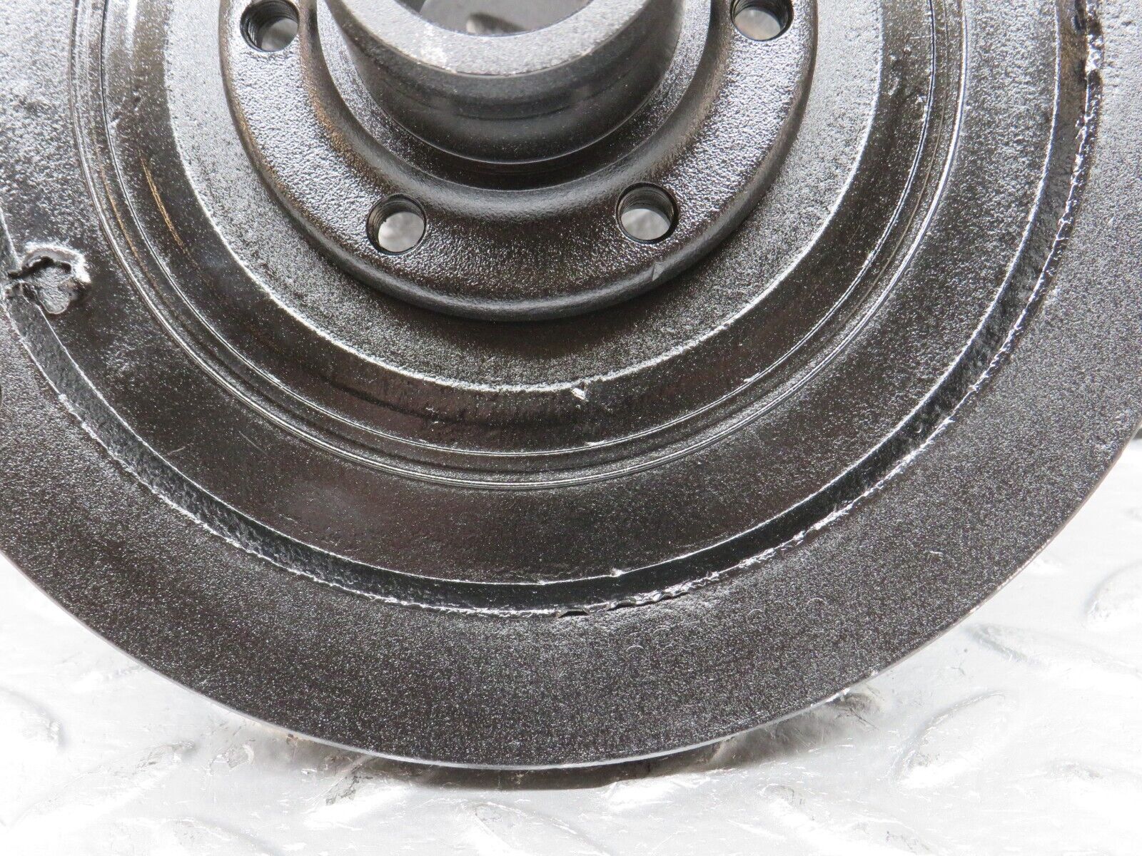 32751 Mercedes-Benz C107 R107 350 V8 Crankshaft Vibration Damper 1160300203
