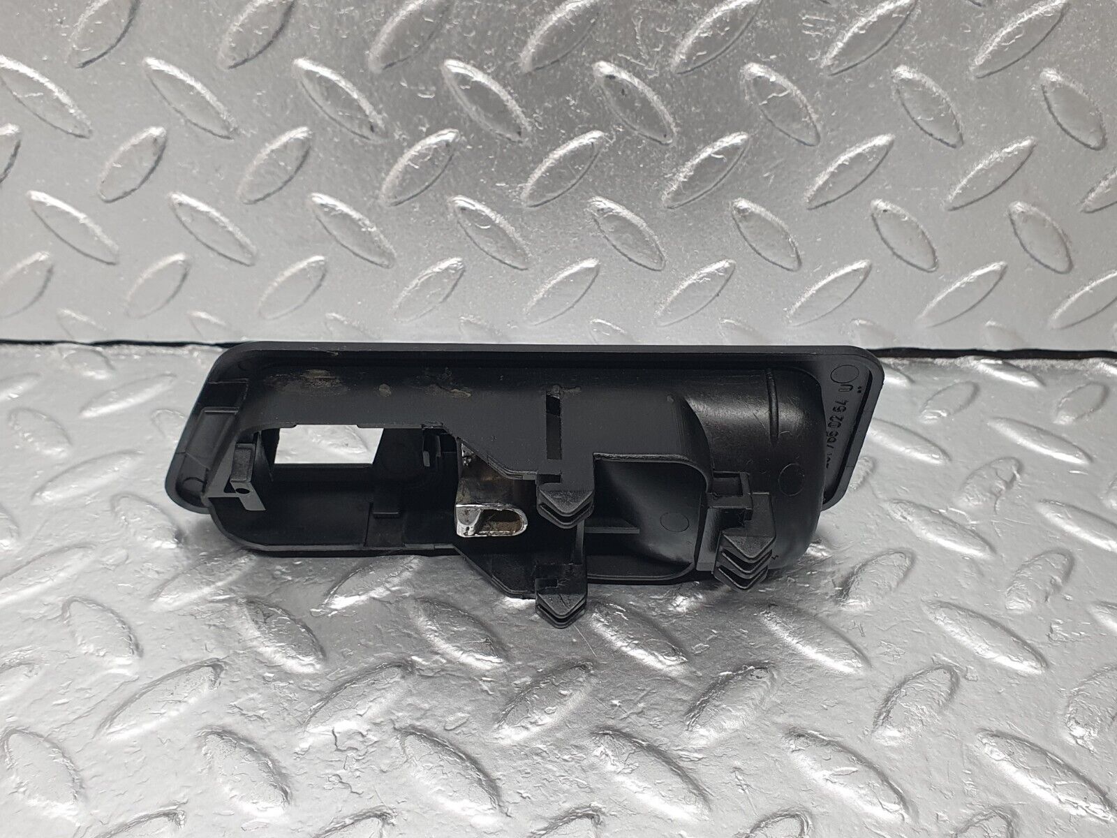 42776 Mercedes-Benz W201 190 2.0L Right Interior Door Handle 2017660264