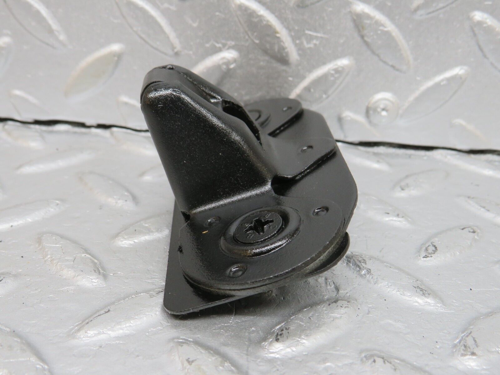 40087 Mercedes-Benz R107 350SL Trunk Lock Latch