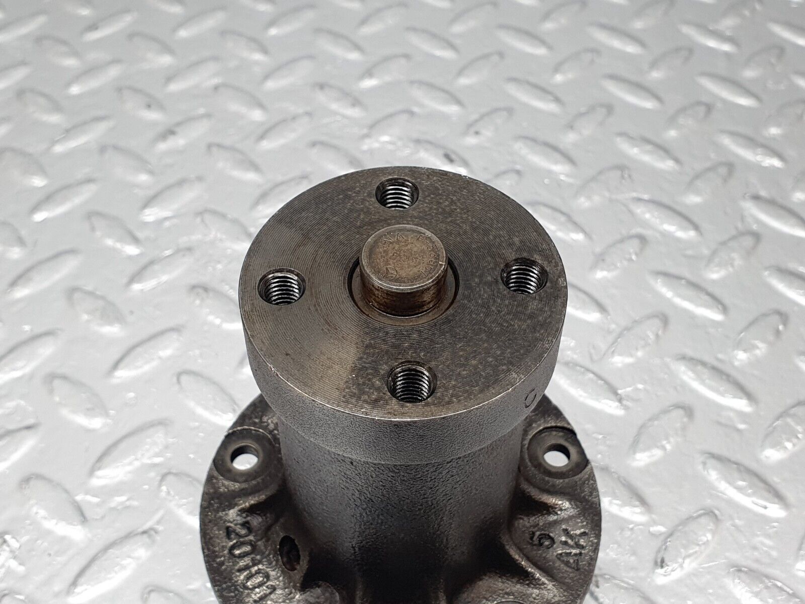 43344 Mercedes-Benz W108 280SE Water Pump 1102010110