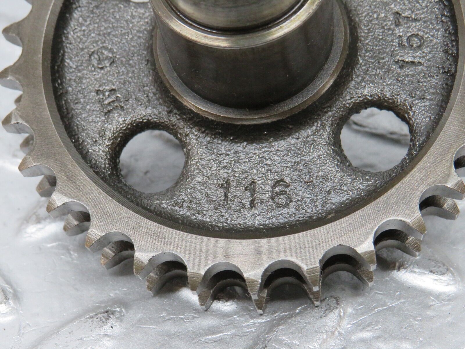 32762 Mercedes-Benz C107 R107 350 V8 Intermediate Gear 1161570214