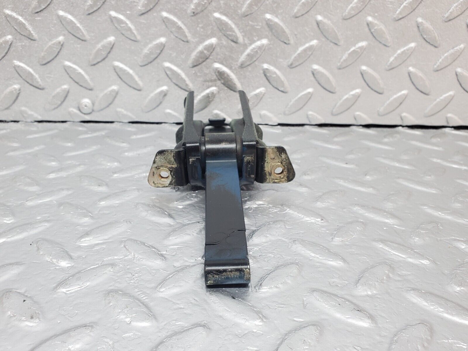 44289 Mercedes-Benz W123 280E Door Safety Check Strap