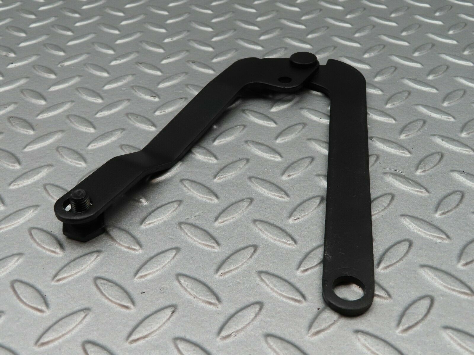 5096 Mercedes-Benz R107 350SL Left Bonnet Hinge