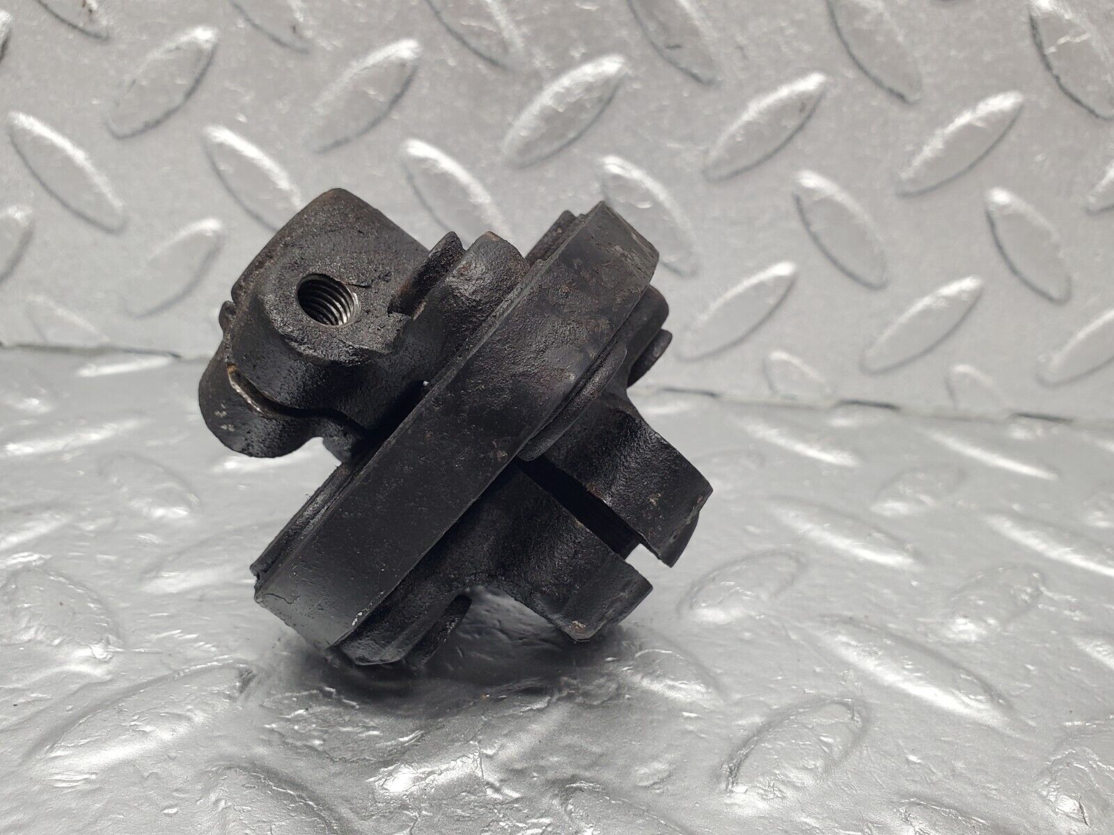 46005 Mercedes-Benz V123 240D LWB Steering Column Lower Shaft Connector