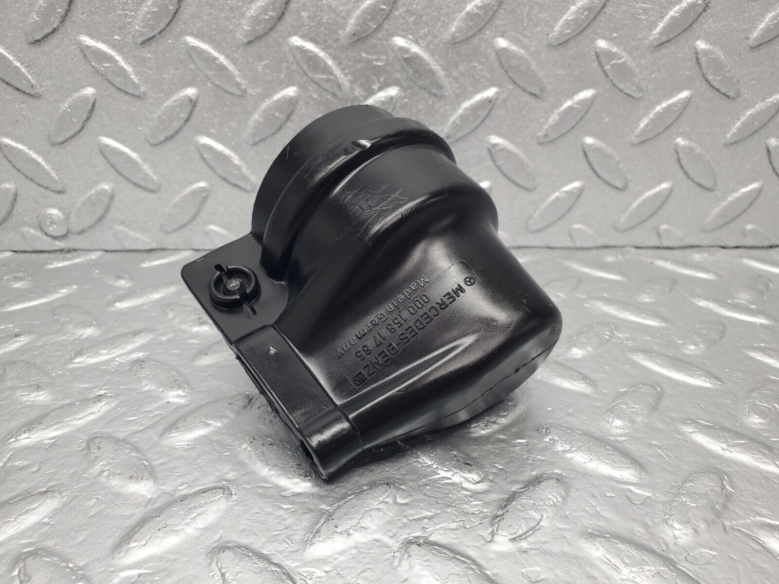 46424 Mercedes-Benz C123 280CE Coupe Ignition Coil Protective Cap 0001581785