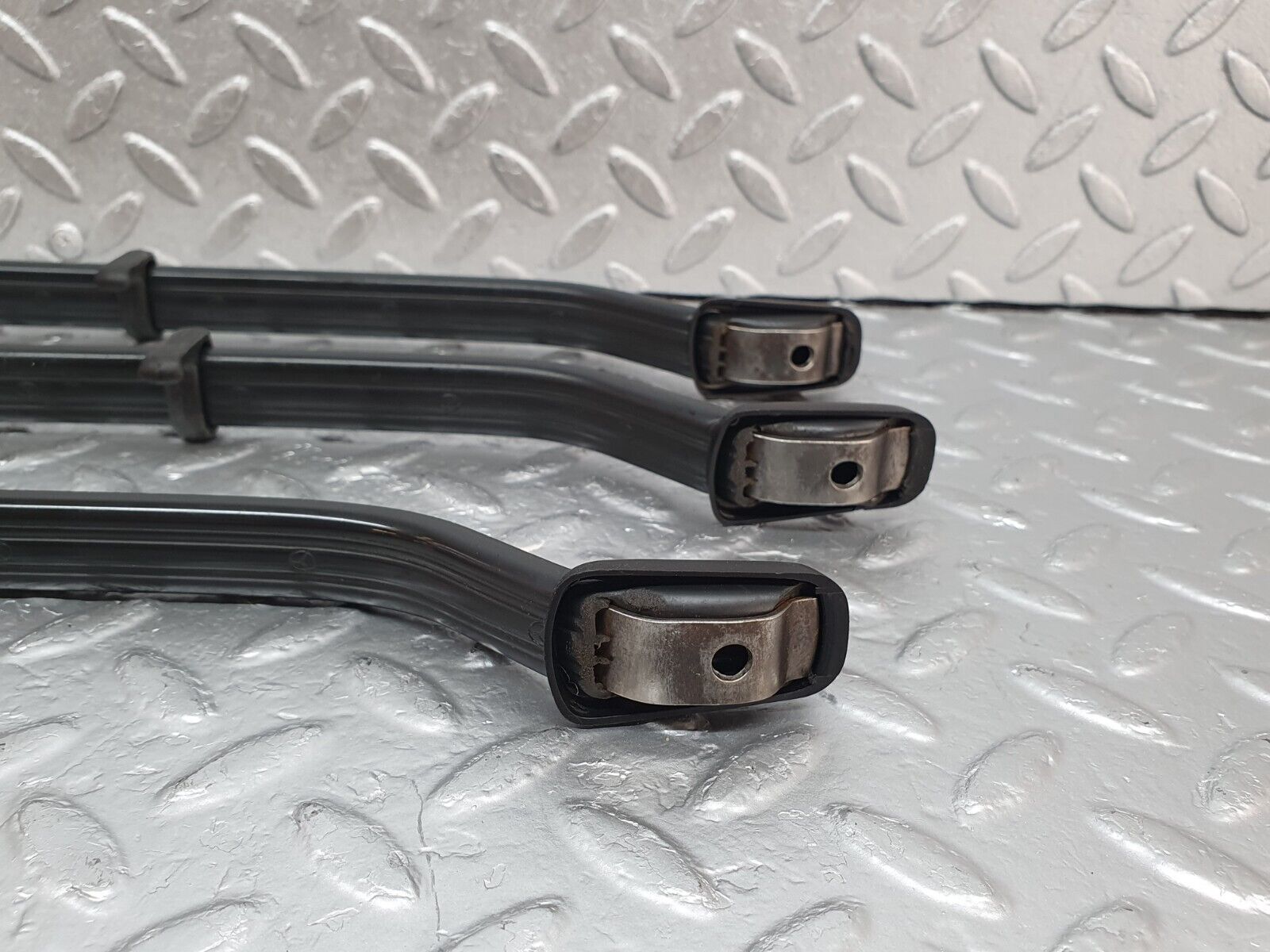 44134 Mercedes-Benz C123 230CE Coupe Interior Roof Grab Handle Set Beige