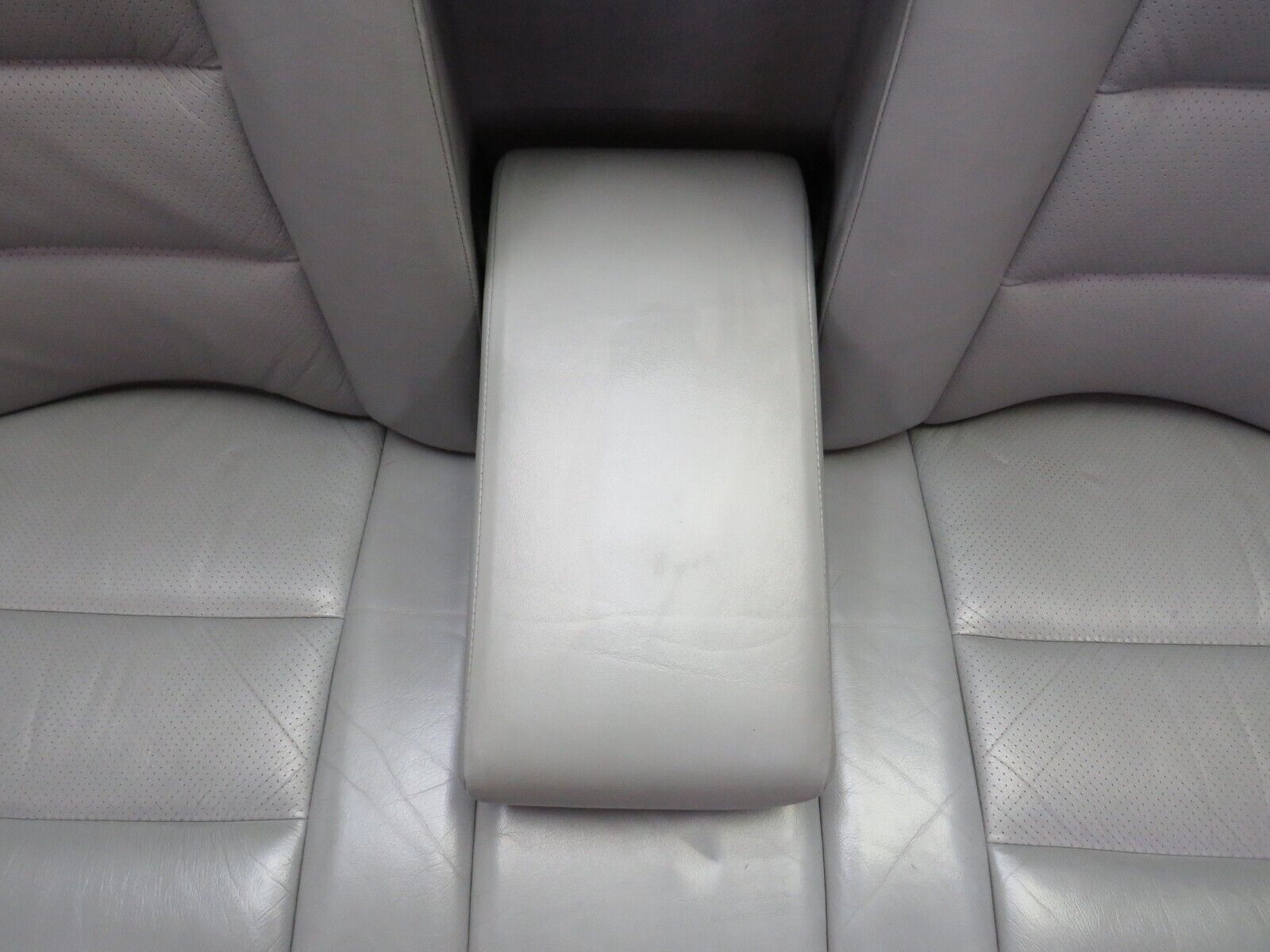 42911 Mercedes-Benz W126 420SE Rear Seat Leather Grey 1269202750 1269202716