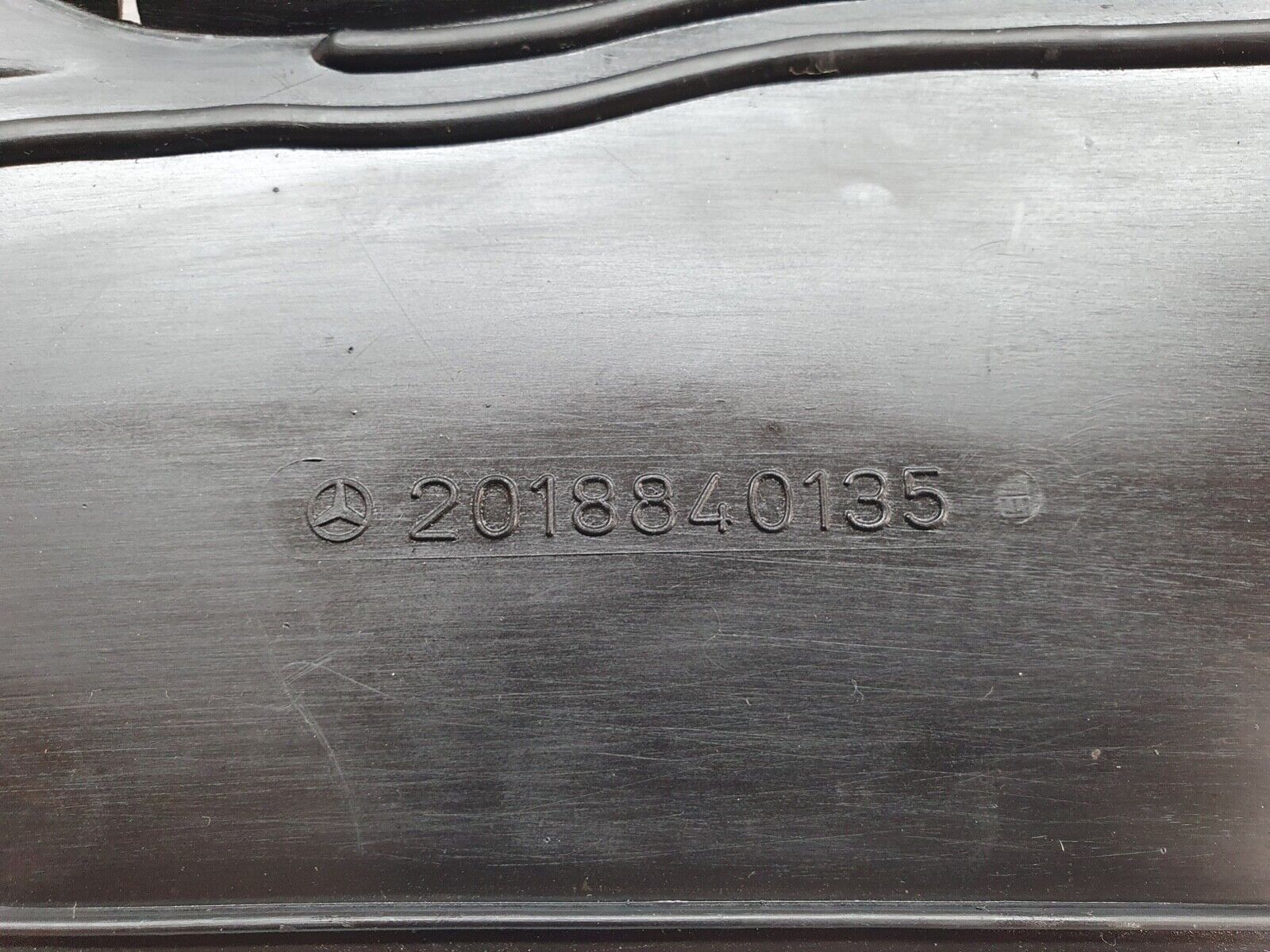 43018 Mercedes-Benz W201 190 Inner Mudguard Panelling Front Left 2018840135