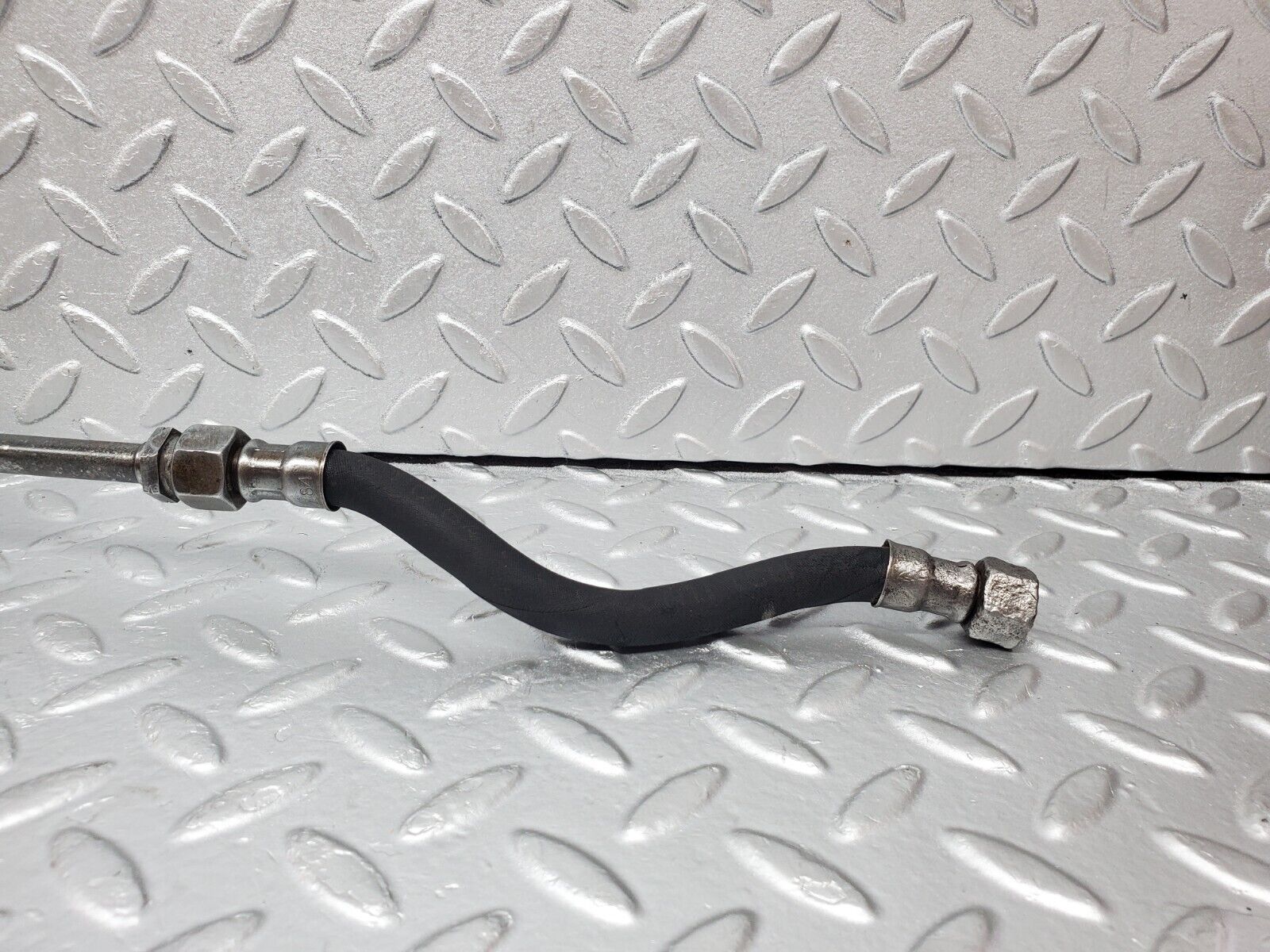 45459 Mercedes-Benz 280E M110.988 Gearbox Oil Hose Pipe