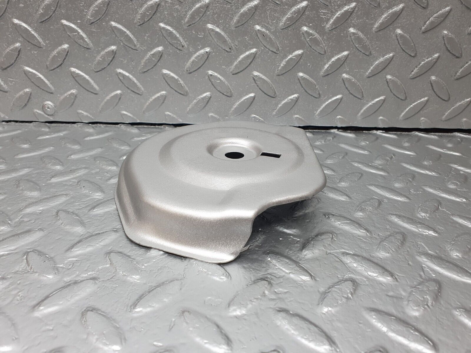 42558 Mercedes-Benz R129 320SL Coupe Engine Mount Bracket Heat Shield