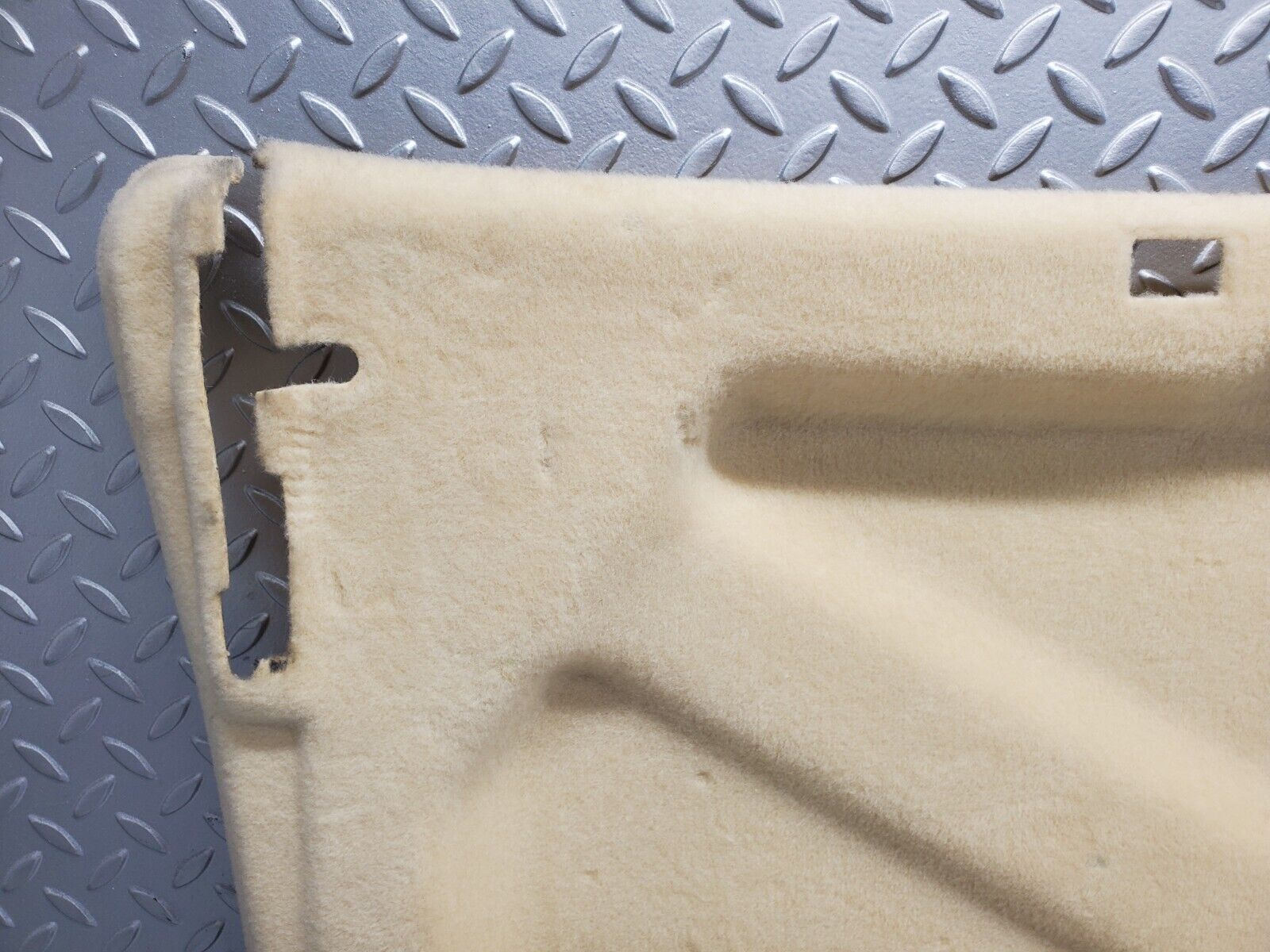 46861 Mercedes-Benz R129 320SL Coupe Interior Boot Lid Cover Panel Beige 1296903441