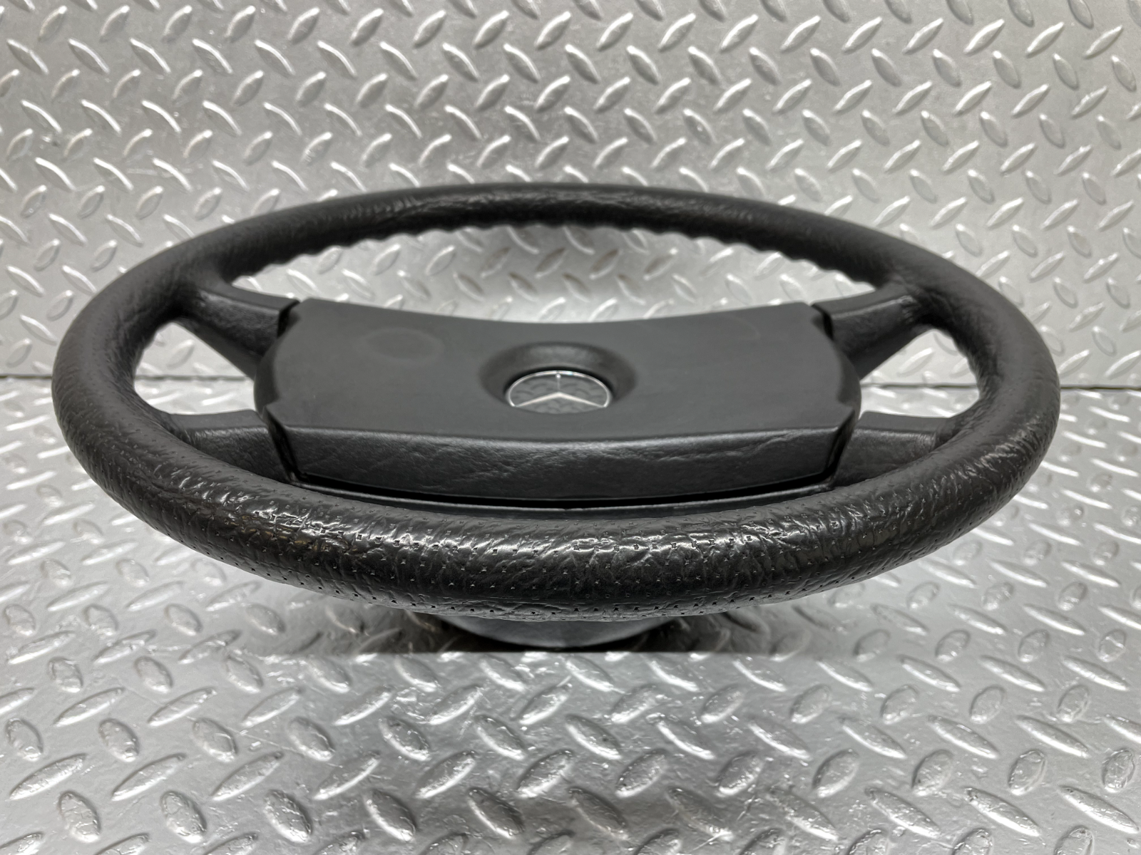 44270 Mercedes-Benz W123 280E Steering Wheel 1264640017