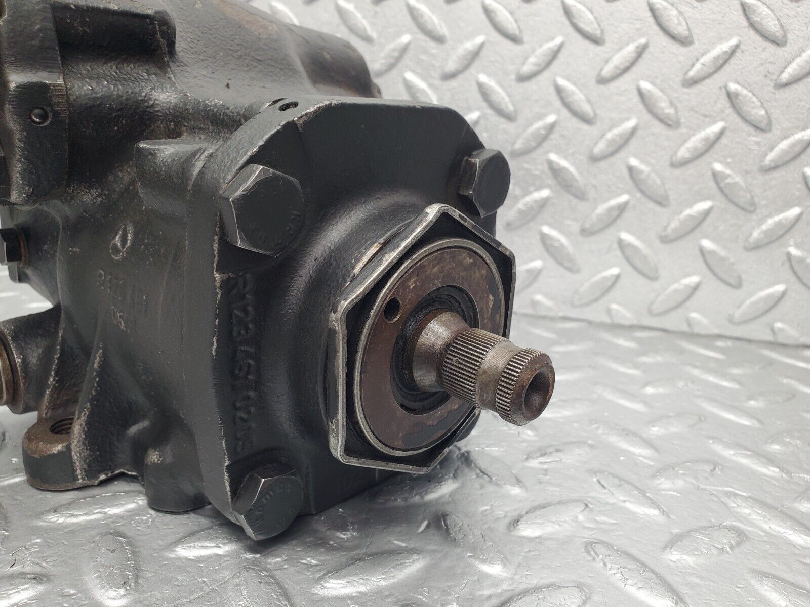 46094 Mercedes-Benz W126 420SE Steering Box Steering Rack 1264610501