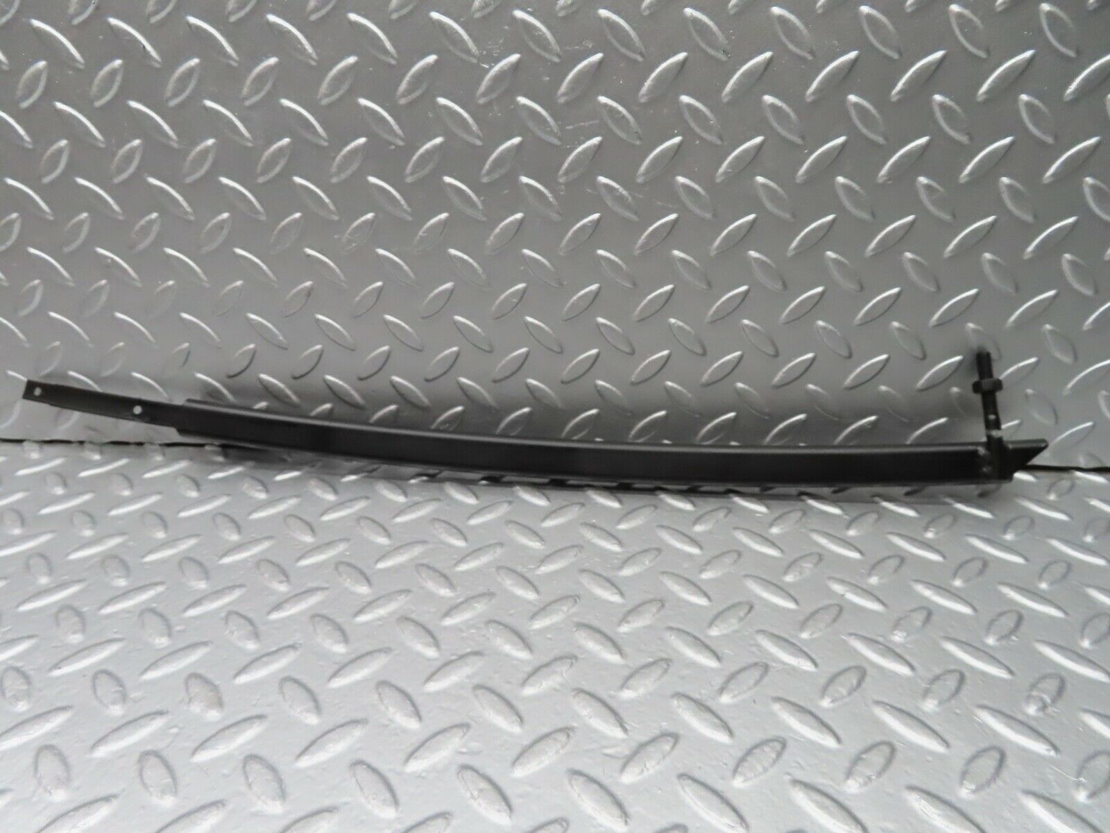 20612 Mercedes-Benz R107 450SL Right Door Window Channel Front