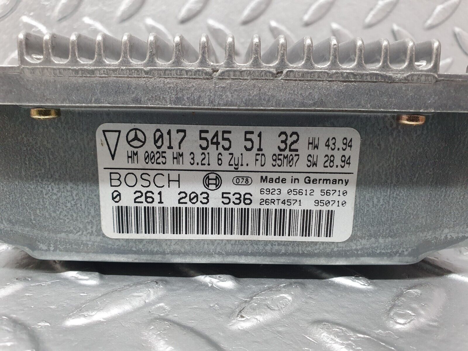 42165 Mercedes-Benz R129 320SL Coupe Engine Control Unit ECU Bosch 0175455132 26120536